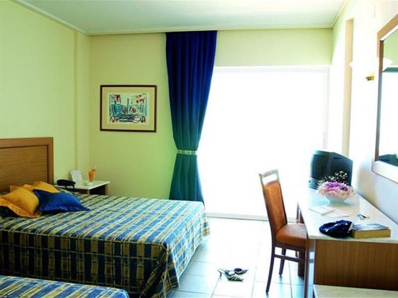 Aks Minoa Palace (Adults Only) Karteros Esterno foto
